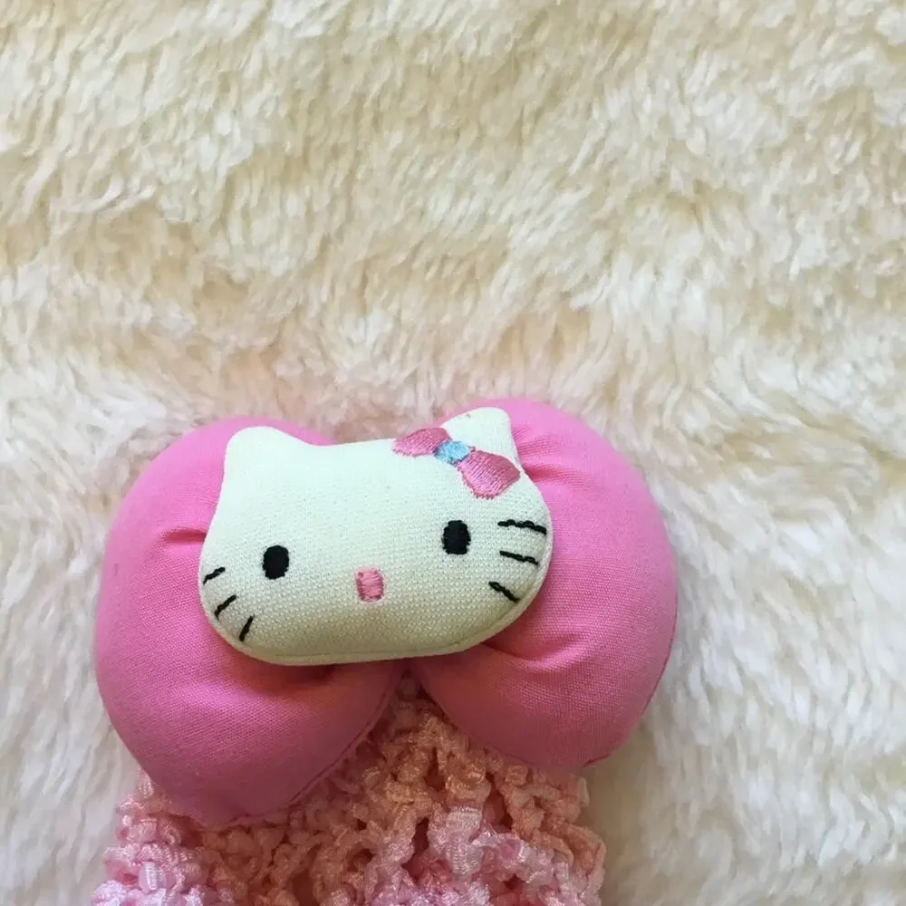 Vintage-Hello Kitty Pink Crochet Oversize Wrap Hair Clip